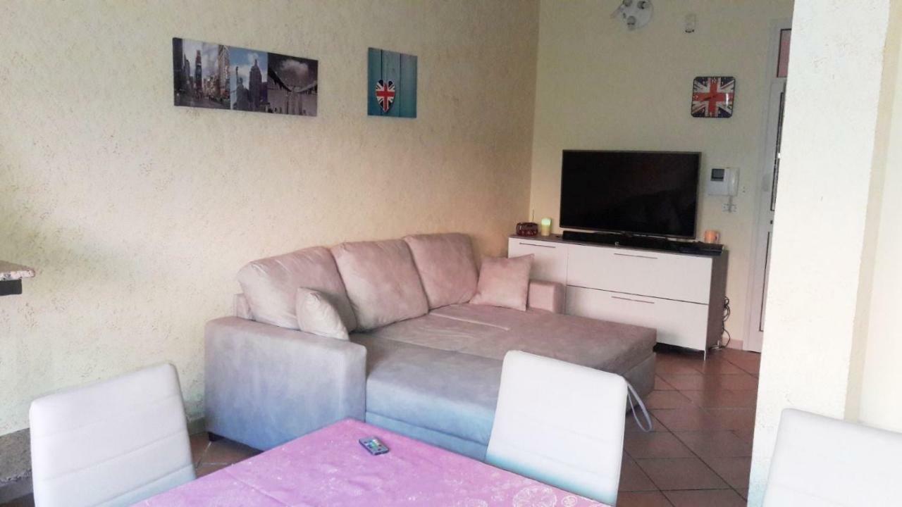 Flamingo House Villa Quartu Sant'Elena Eksteriør billede