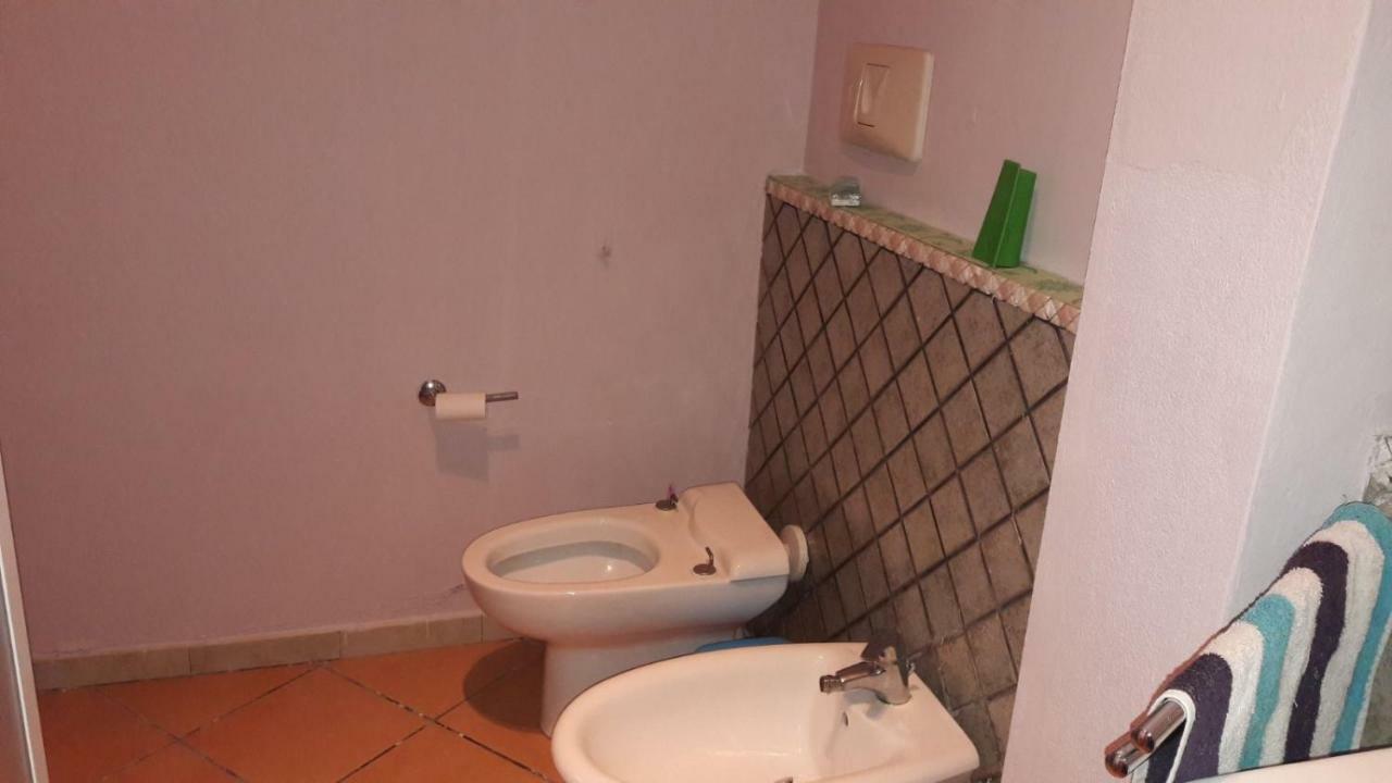 Flamingo House Villa Quartu Sant'Elena Eksteriør billede